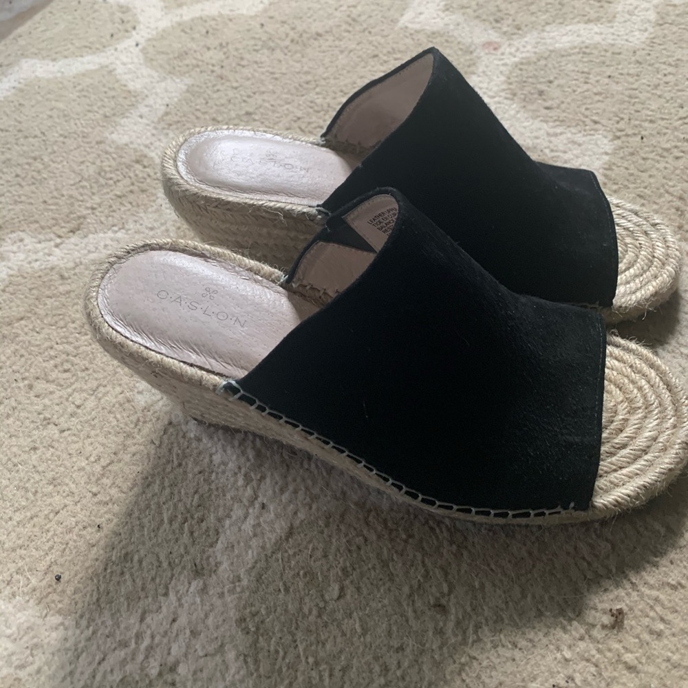 Caslon wedges size 8.5